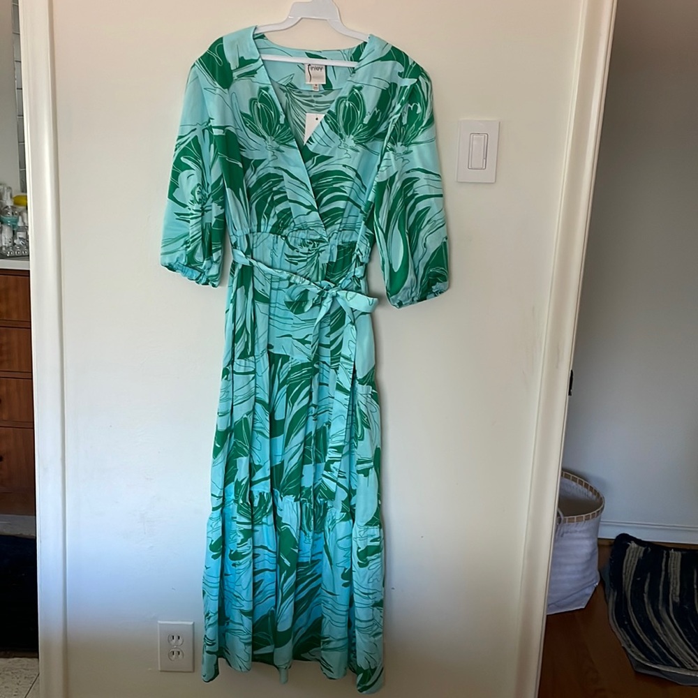 Finley Maxi dress. Aerin style. Aqua and green print 3/4 sleeve. Flowy